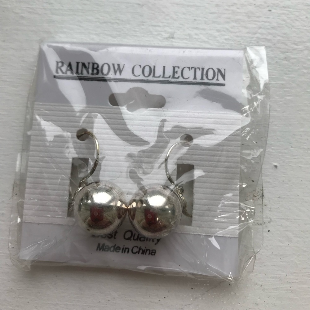 ♥️5/$20 Rainbow Collection Circle Earrings